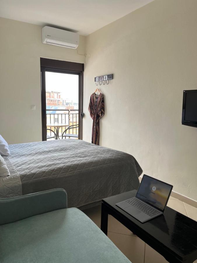 חאניה Candia Hotel מראה חיצוני תמונה